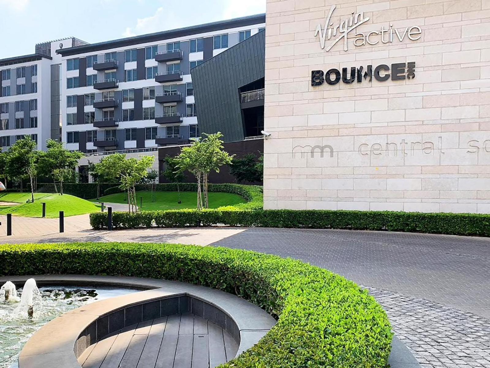 Menlyn Maine Luxury Rentals Pretoria Exterior photo