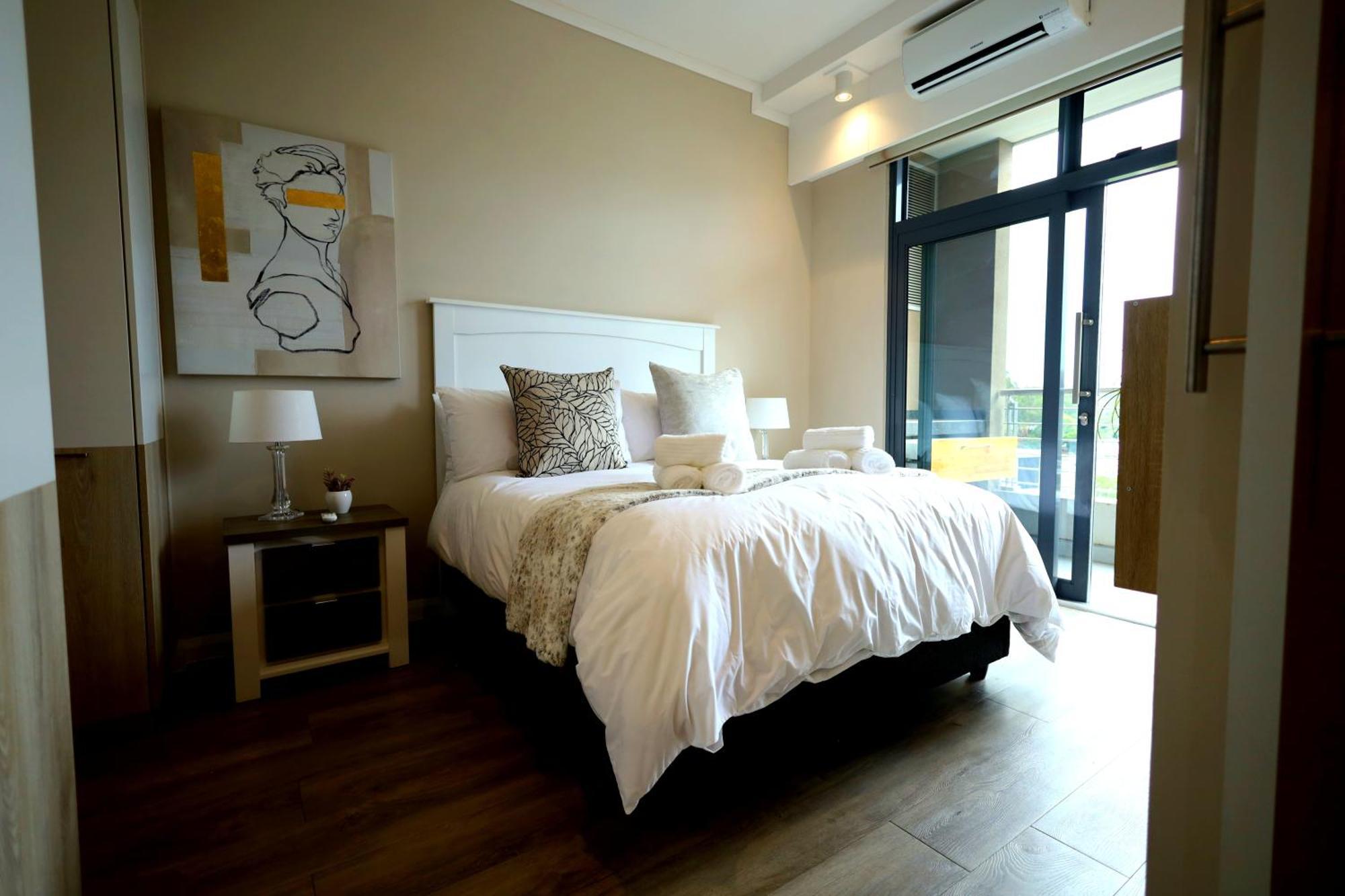 Menlyn Maine Luxury Rentals Pretoria Exterior photo