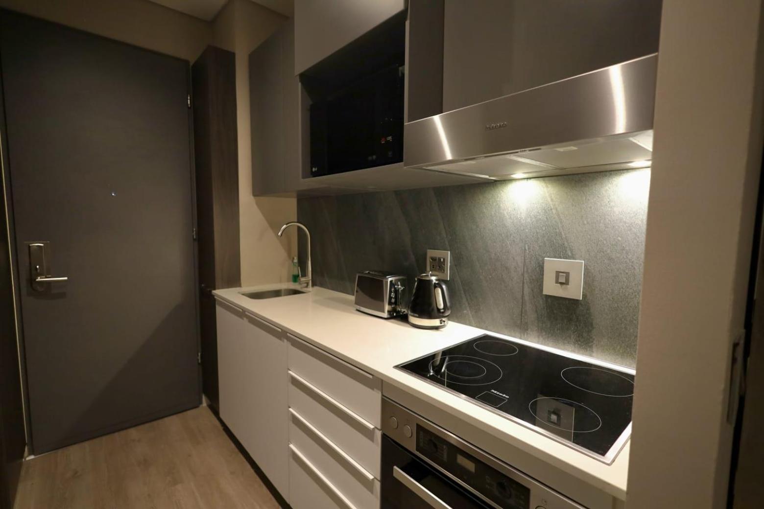 Menlyn Maine Luxury Rentals Pretoria Exterior photo