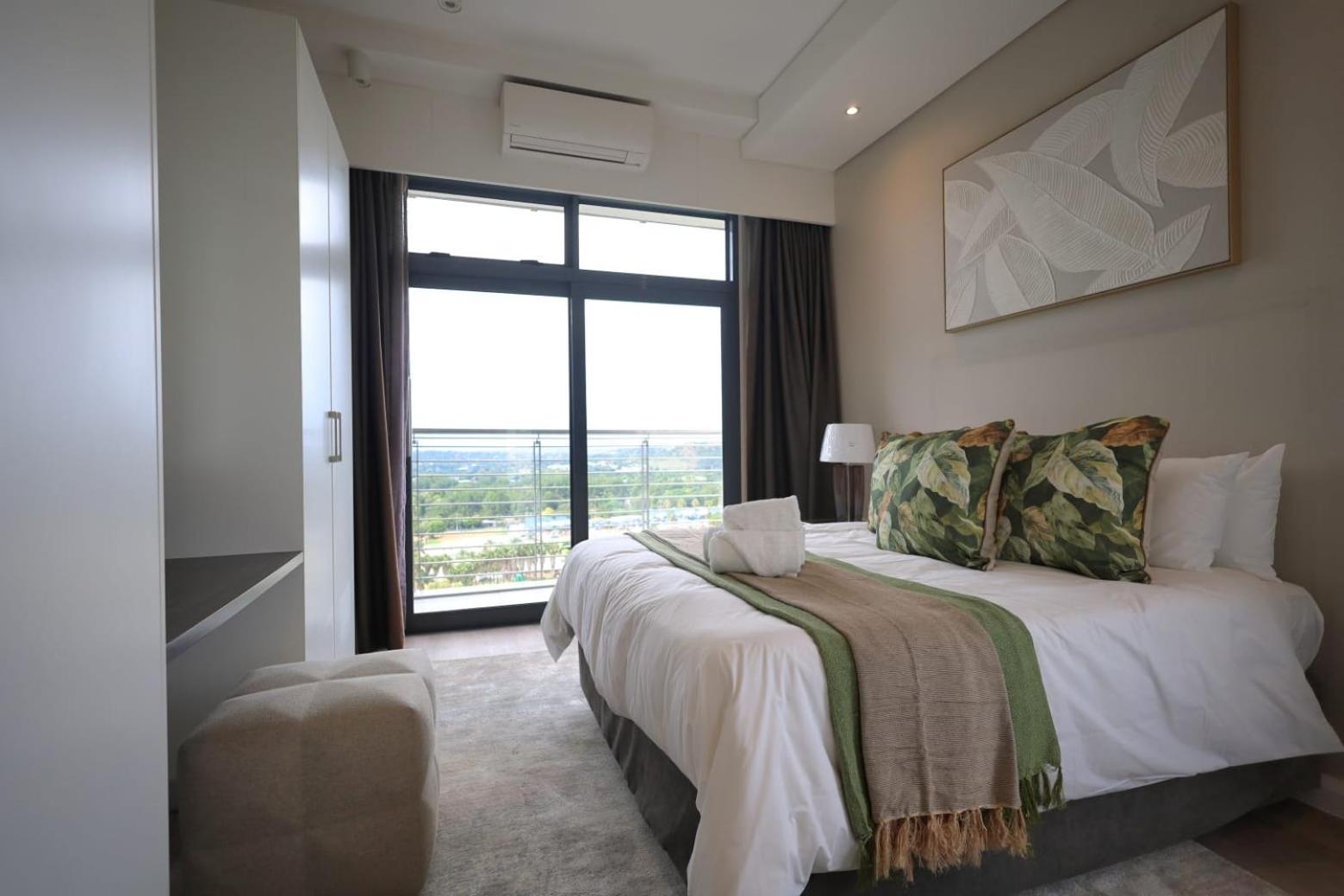Menlyn Maine Luxury Rentals Pretoria Exterior photo